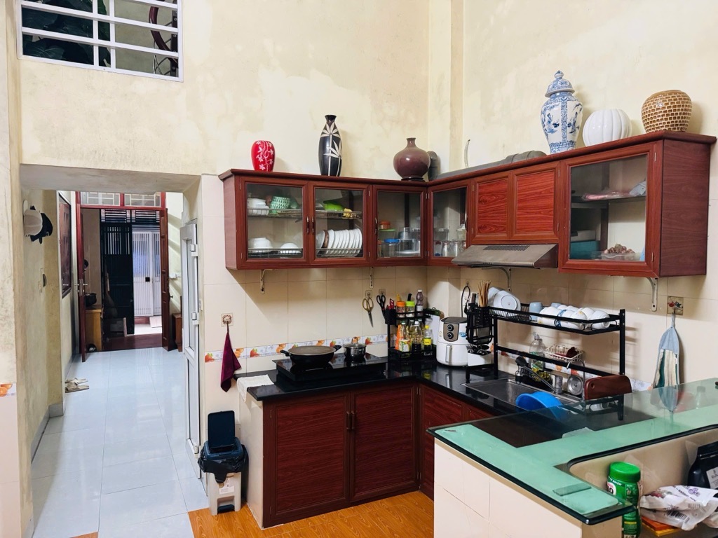 BẮC TỪ LIÊM – NHÀ DÂN XÂY – NGÕ THÔNG, Ô TÔ CHẠY VÒNG QUANH – THOÁNG TRƯỚC SAU